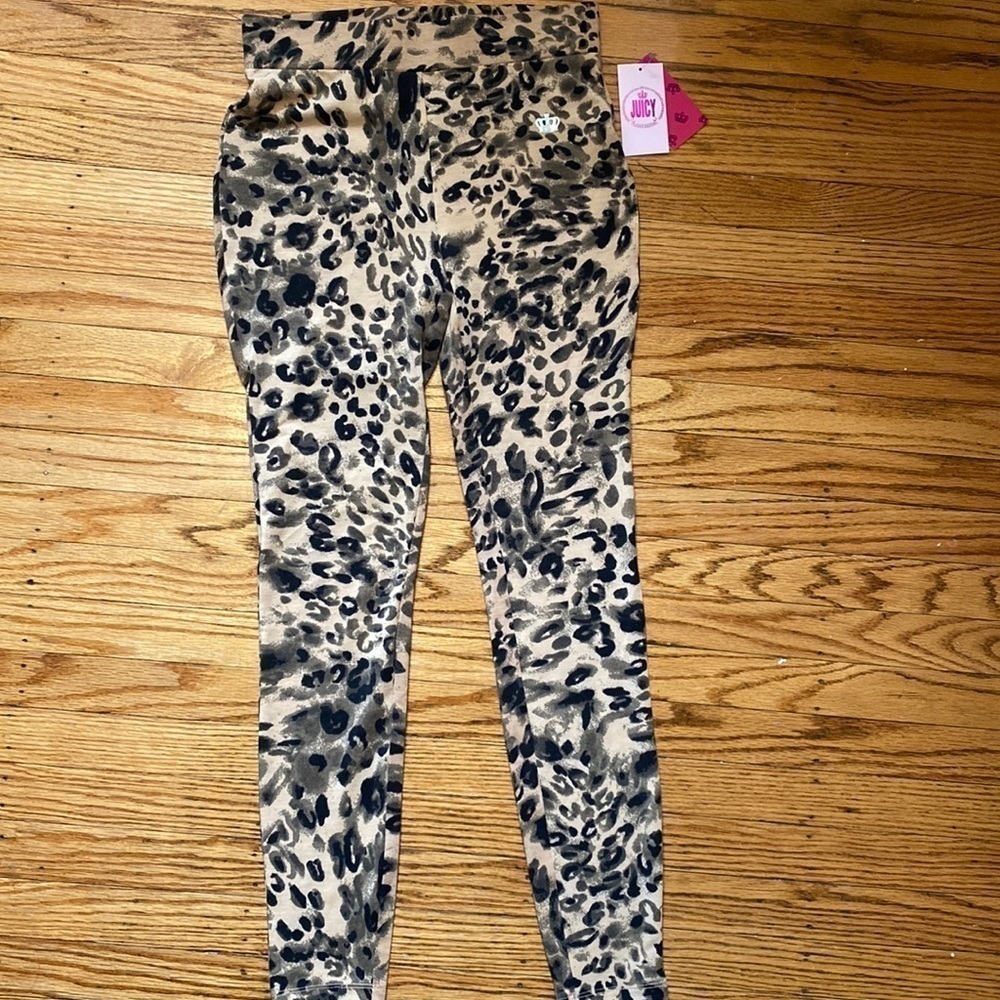 JUICY size medium animal print pants NWT
